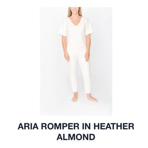 Smash and Tess aria short sleeved romper size L